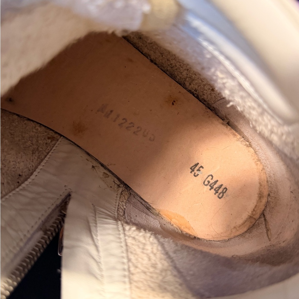 Golden Goose White and Beige Men's Sneakers - Picture 10 of 13